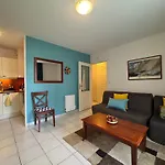 Azur Marin - Wifi, Parking, Piscine, A 2min