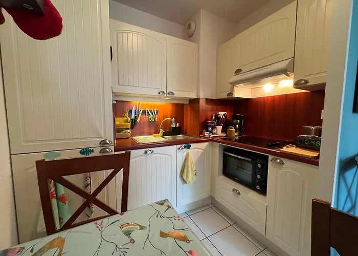 Azur Marin - Wifi, Parking, Piscine, A 2min *