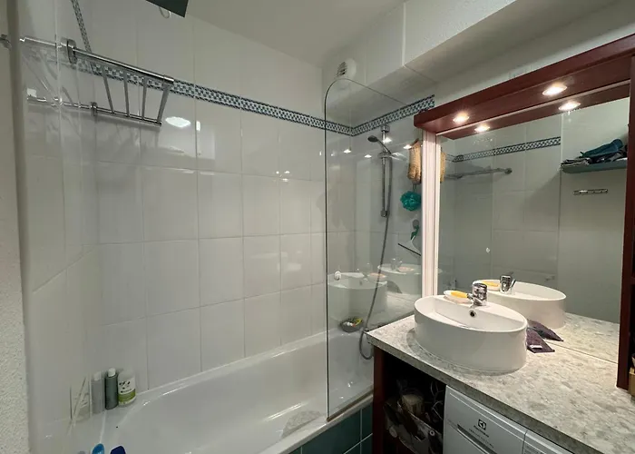 Appartement Azur Marin - Wifi, Parking, Piscine, A 2min *